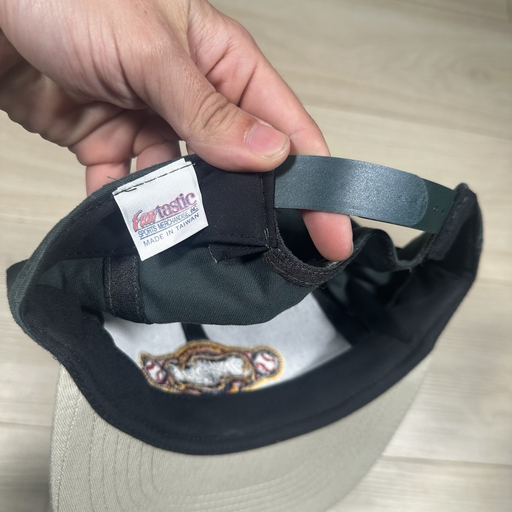 Milwaukee Brewers Miller Park Vintage 90s Snapback Hat MLB Green Cap Fantastic - Picture 7 of 8
